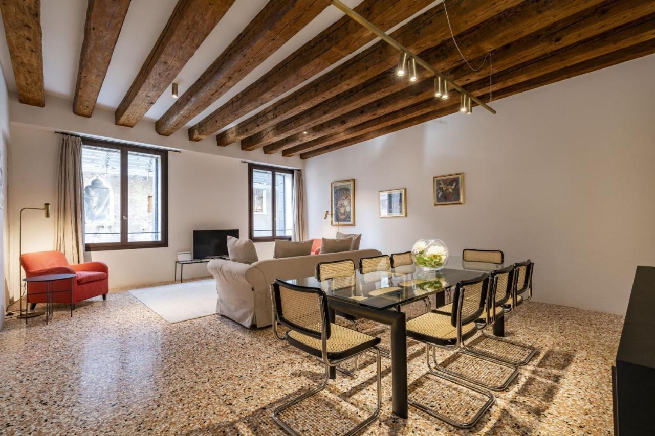 Sensale Apartment Venesia Bagian luar foto