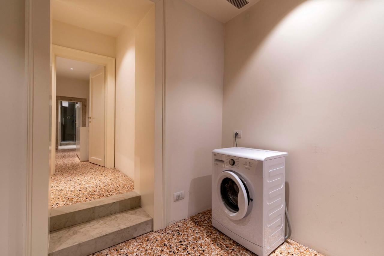 Sensale Apartment Venesia Bagian luar foto